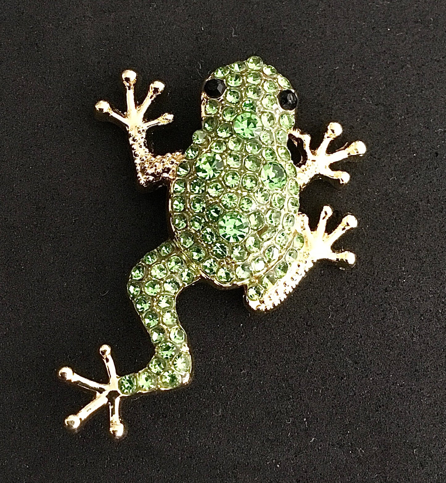 Brooch handmade