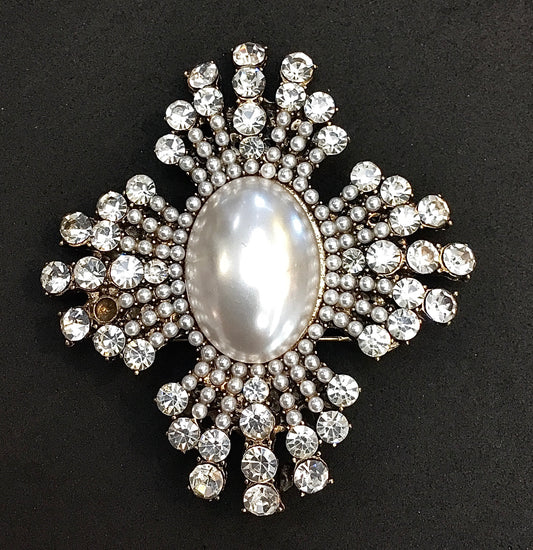 Brooch handmade