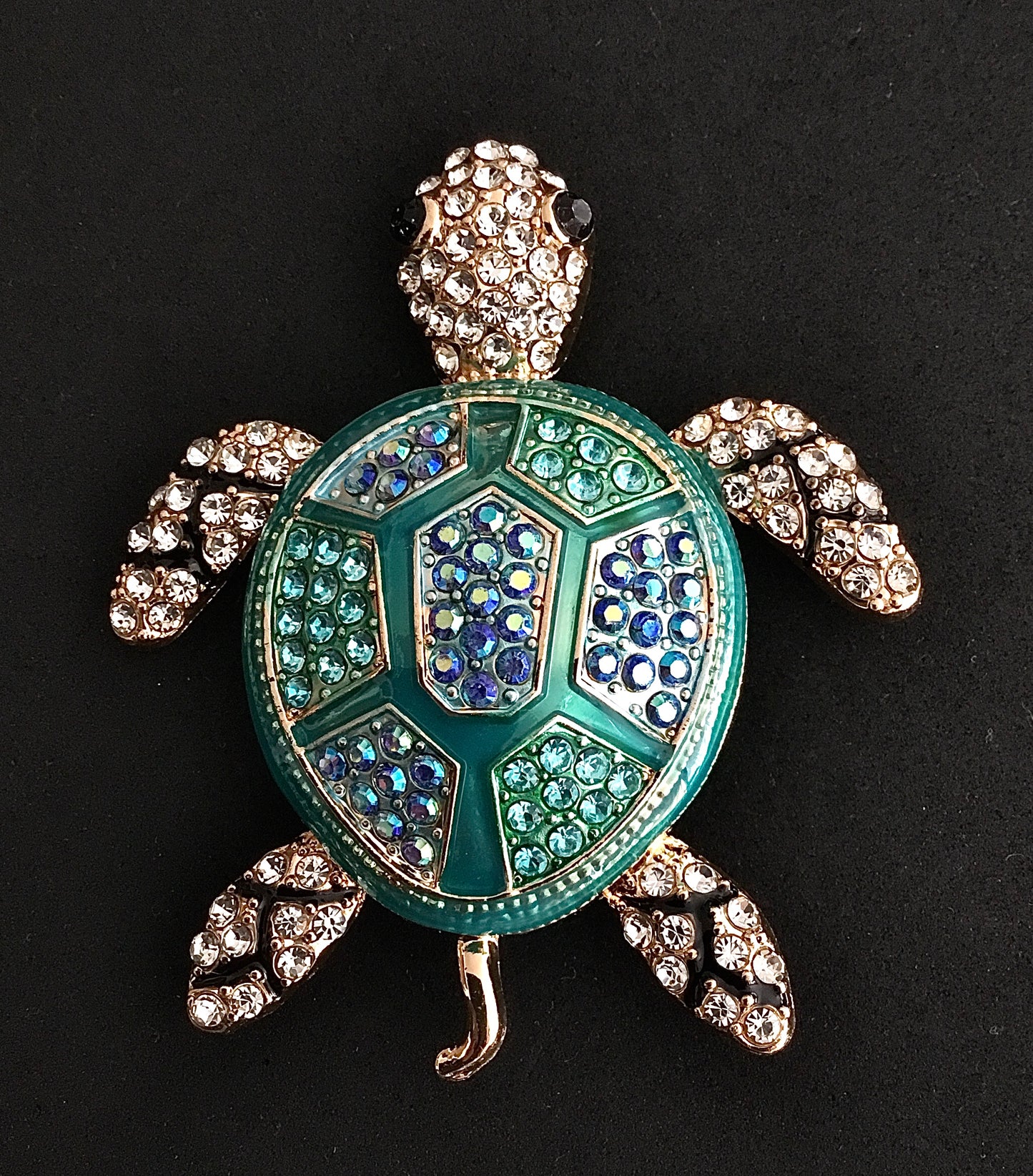Brooch handmade