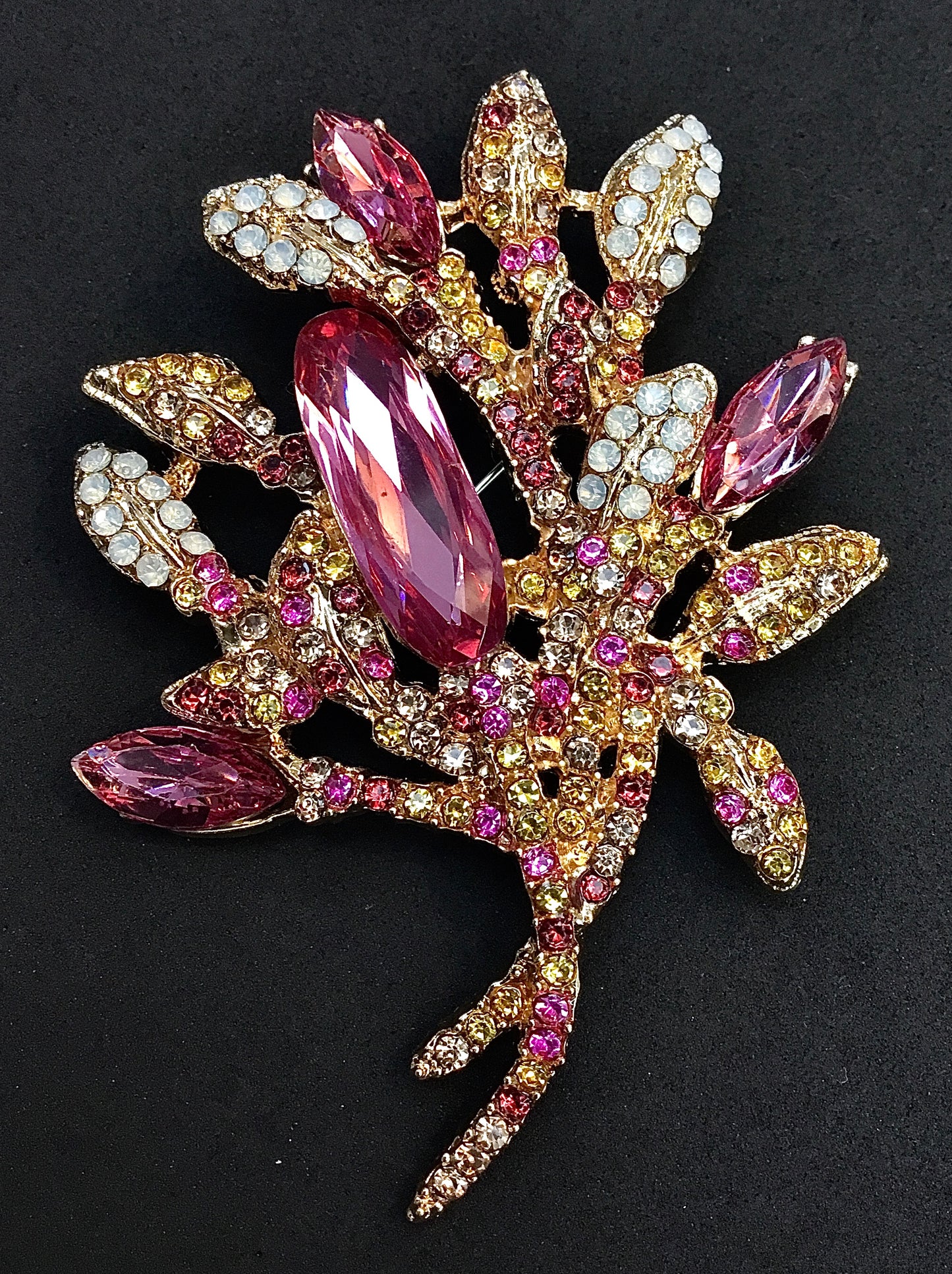 Brooch handmade