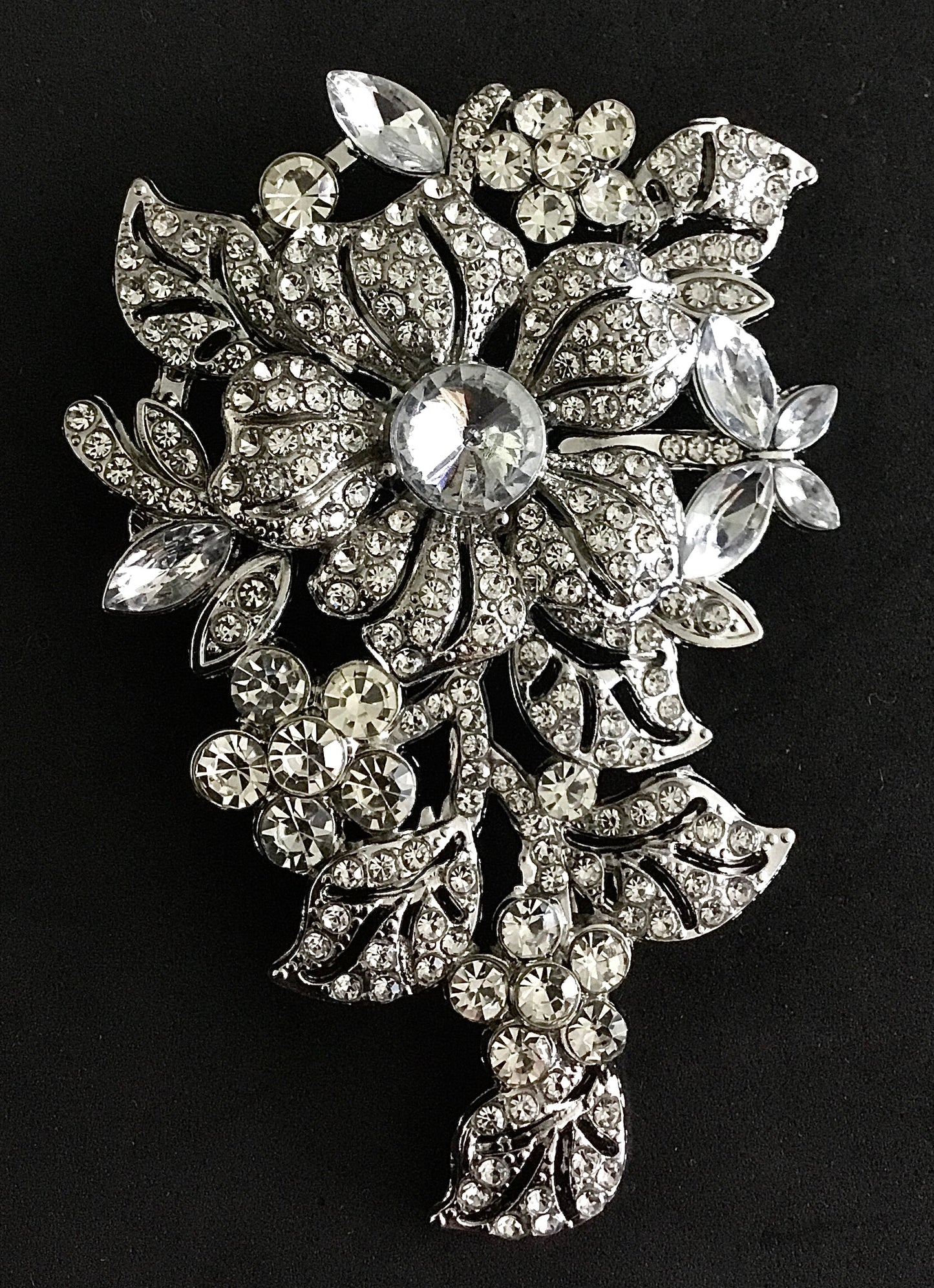 Brooch handmade